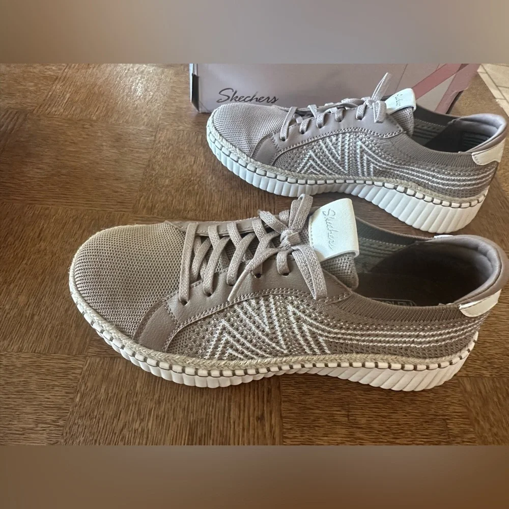 Skechers Women's Tan and White Sneakers - Picture 2 of 5